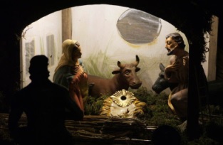 Genova-Chiesa_di_San_Nicola_da_Tolentino-presepe