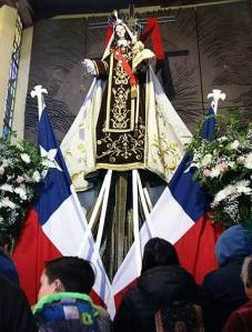 au sanctuaire de Maipu, la Vierge du Carmel, sainte patronne du Chili