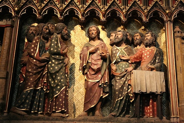Jésus ressuscité au cénacle avec les apôtres - Frise du Déambulatoire Notre-Dame de Paris