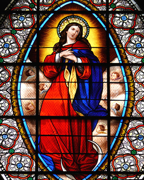 Vitrail de l' Assomption - Saint-Martin-Vésubie - Eglise Notre-Dame-de-l'Assomption Vitrail de l' Assomption - Saint-Martin-Vésubie - Eglise Notre-Dame-de-l'Assomption