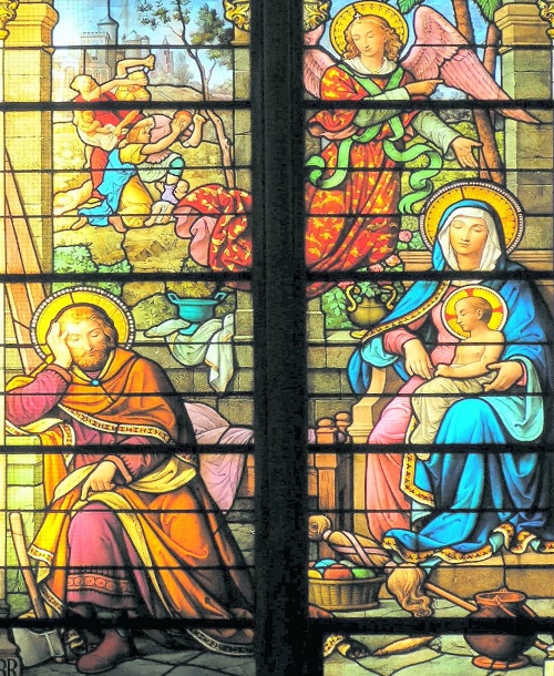 Sainte famille à la maison et songe de saint Joseph église saint Joseph Angers 49 Sainte famille à la maison et songe de saint Joseph église saint Joseph Angers 49
